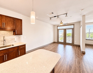 2910 Milam St Street - Photo Thumbnail 5