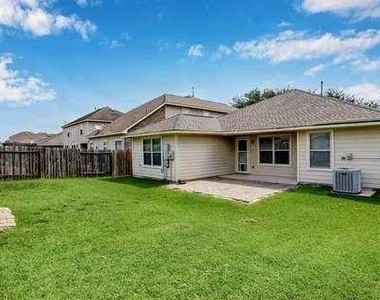 11043 Starling Creek Drive - Photo Thumbnail 20