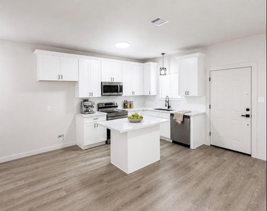 7933 Goode Street - Photo Thumbnail 3