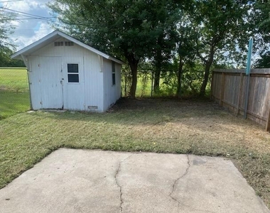 1510 Mcdugald Road - Photo Thumbnail 18