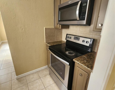 1510 Mcdugald Road - Photo Thumbnail 7