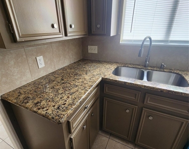 1510 Mcdugald Road - Photo Thumbnail 8