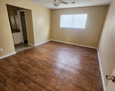 1510 Mcdugald Road - Photo Thumbnail 14