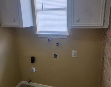1510 Mcdugald Road - Photo Thumbnail 5