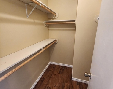 1510 Mcdugald Road - Photo Thumbnail 13