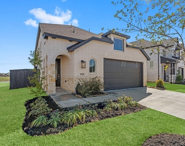2230 Fresh Flower Way - Photo Thumbnail 3
