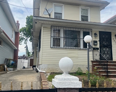 3815 Farragut Road - Photo Thumbnail 11