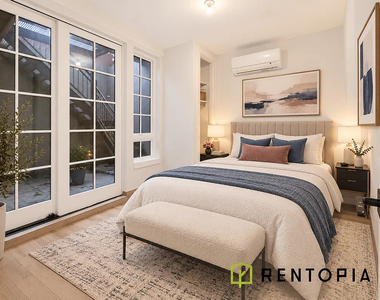 555 Grand Street - Photo Thumbnail 8