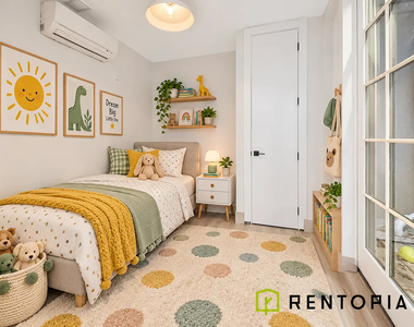 555 Grand Street - Photo Thumbnail 9