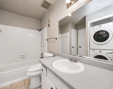 10075 Westpark Drive - Photo Thumbnail 14