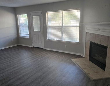 5331 Cilantro Lane - Photo Thumbnail 4