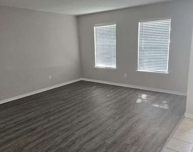 5331 Cilantro Lane - Photo Thumbnail 7