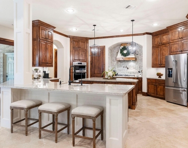 7421 Enchanted Stream Drive - Photo Thumbnail 11