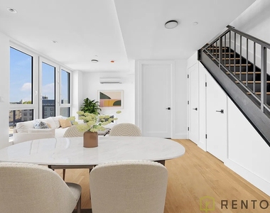 104 Frost Street - Photo Thumbnail 3