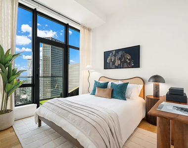 20 Rockwell Place - Photo Thumbnail 2