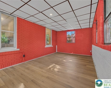 1014 Susquehanna Street - Photo Thumbnail 32