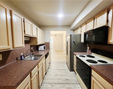 7276 Sauerkraut Lane - Photo Thumbnail 13