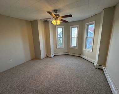 805 Washington - Photo Thumbnail 1