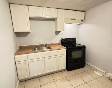 384 Tilghman - Photo Thumbnail 5