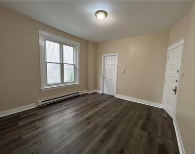 1416 Easton Avenue - Photo Thumbnail 2