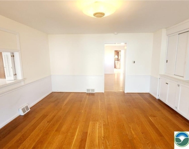 928 Linden Street - Photo Thumbnail 13