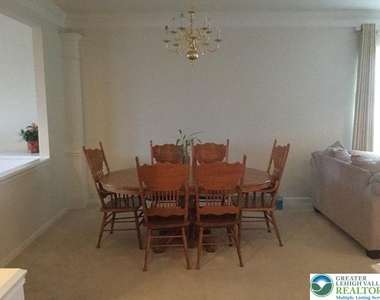 5279 High Vista - Photo Thumbnail 3