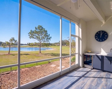 459 Hamptoncrest Circle - Photo Thumbnail 2