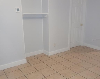 4262 3rd Avenue N - Photo Thumbnail 5