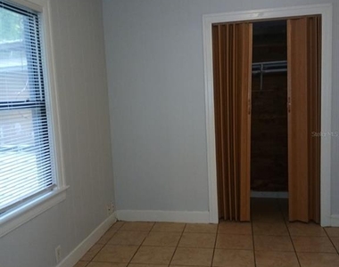 4262 3rd Avenue N - Photo Thumbnail 15