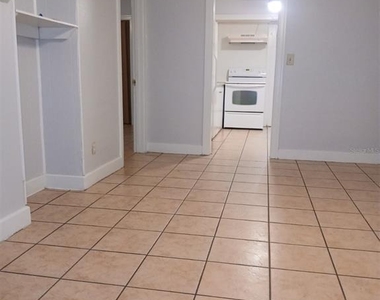 4262 3rd Avenue N - Photo Thumbnail 4