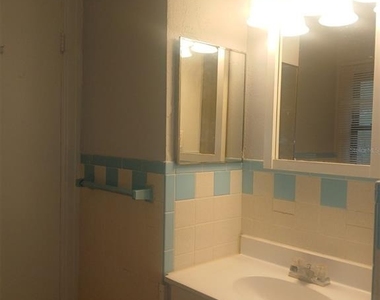 4262 3rd Avenue N - Photo Thumbnail 13