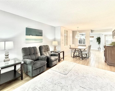 1241 S Martin Luther King Junior Avenue - Photo Thumbnail 3