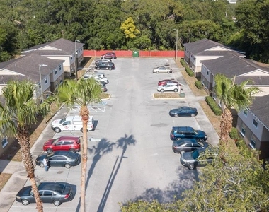 1909 Golden Glade Court - Photo Thumbnail 14