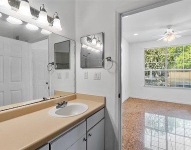9158 Lake Chase Island Way - Photo Thumbnail 25