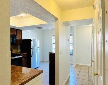 16634 Brigadoon Drive - Photo Thumbnail 7