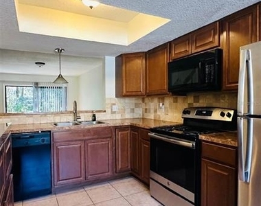 16634 Brigadoon Drive - Photo Thumbnail 2