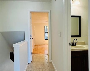 16634 Brigadoon Drive - Photo Thumbnail 17