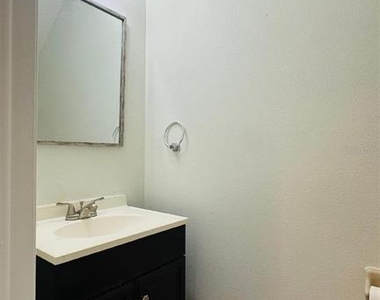 16634 Brigadoon Drive - Photo Thumbnail 21