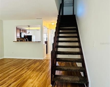 16634 Brigadoon Drive - Photo Thumbnail 8