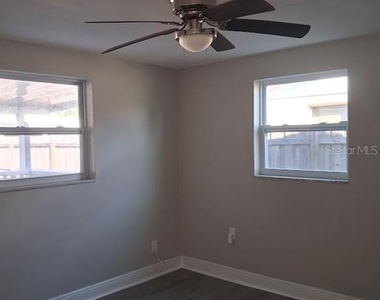 1051 Maybury Drive - Photo Thumbnail 5