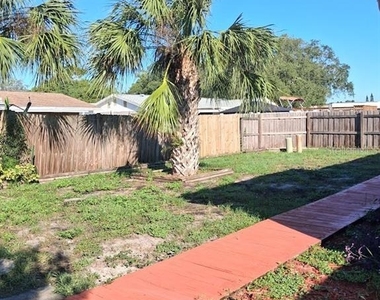 1051 Maybury Drive - Photo Thumbnail 15