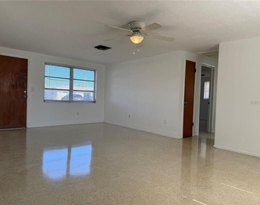 3838 Beechwood Drive - Photo Thumbnail 2