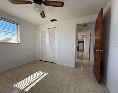 3838 Beechwood Drive - Photo Thumbnail 8