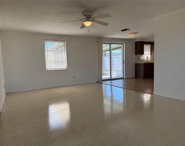 3838 Beechwood Drive - Photo Thumbnail 3
