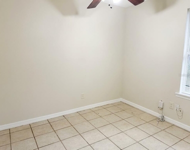 4850 9th Street - Photo Thumbnail 7