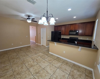 2425 Middleton Grove Drive - Photo Thumbnail 19