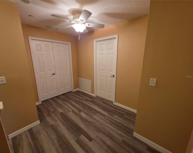 2425 Middleton Grove Drive - Photo Thumbnail 28