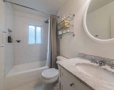 1037 18th Avenue N - Photo Thumbnail 18