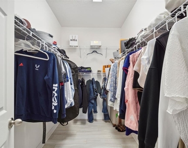 5732 Skytop Drive - Photo Thumbnail 21