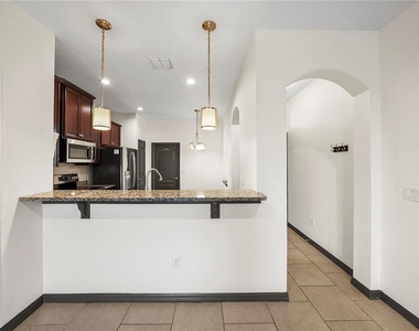 10948 Verawood Drive - Photo Thumbnail 8
